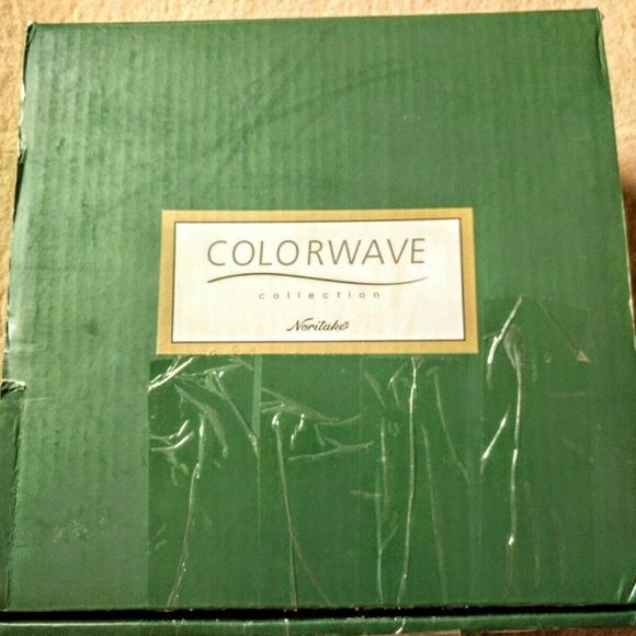 Noritake Colorwave Rim 4 Piece Place Setting In Clay - Picture 5 of 5